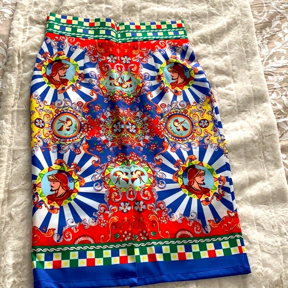 D&G inspired skirt - Picture 2 of 2